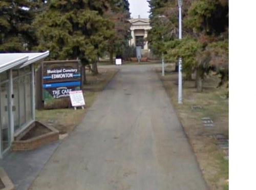 Oorlogsgraven van het Gemenebest Edmonton Cemetery