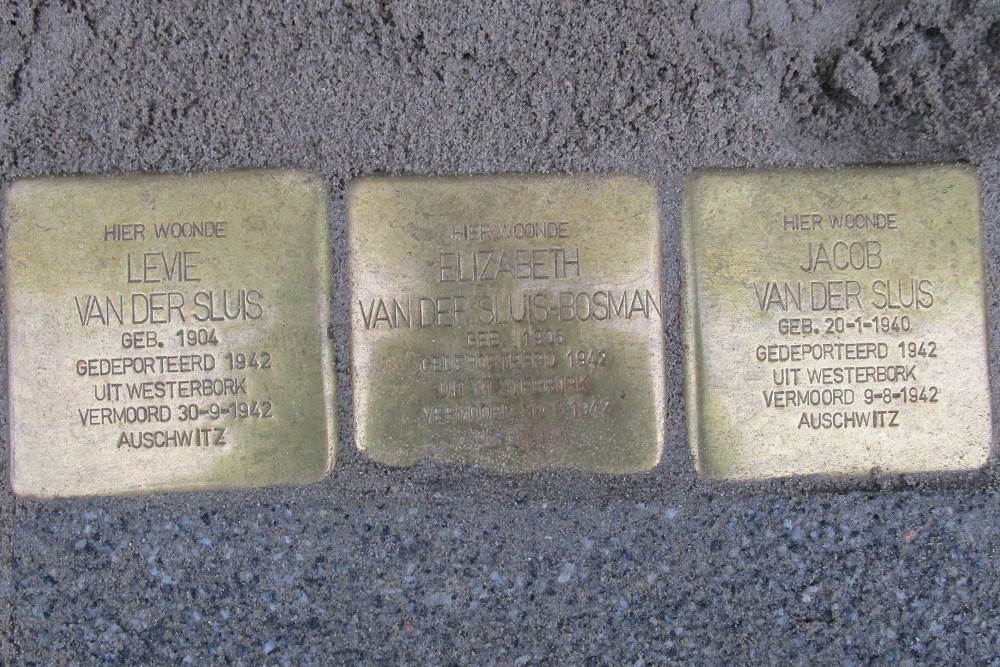 Stolpersteine Voorburgstraat 150b #1