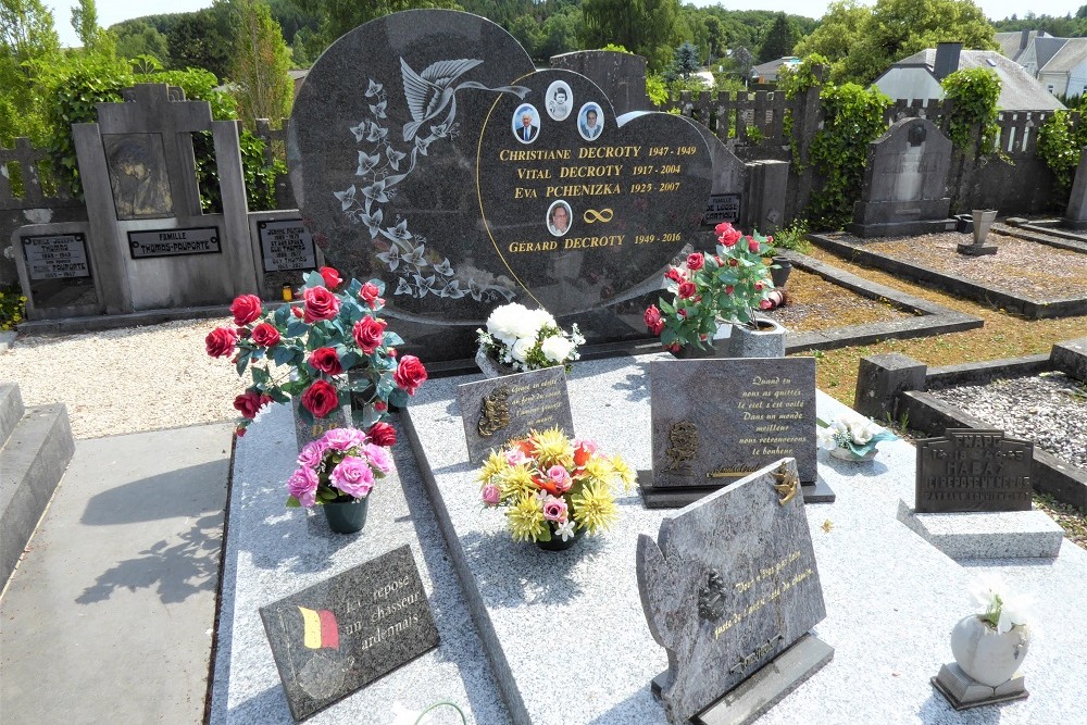 Belgian Graves Veterans Léglise #2