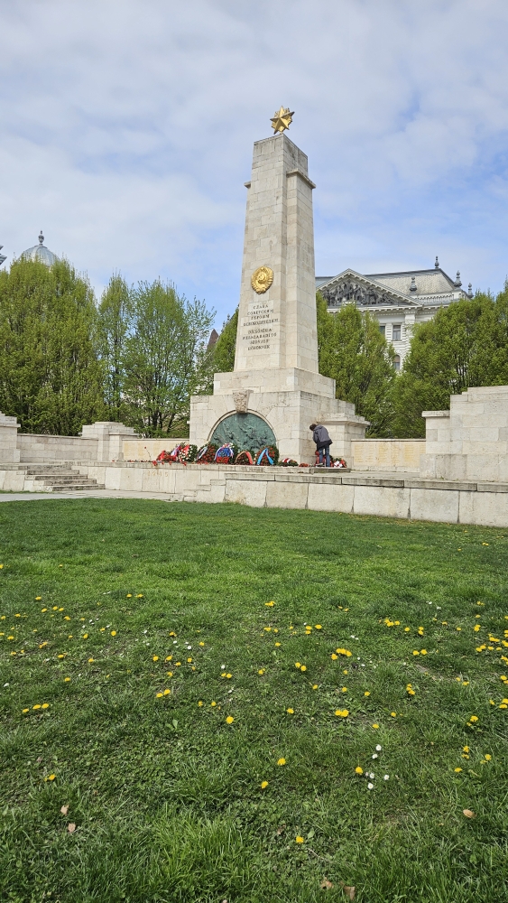Russian War Memorial Budapest #4