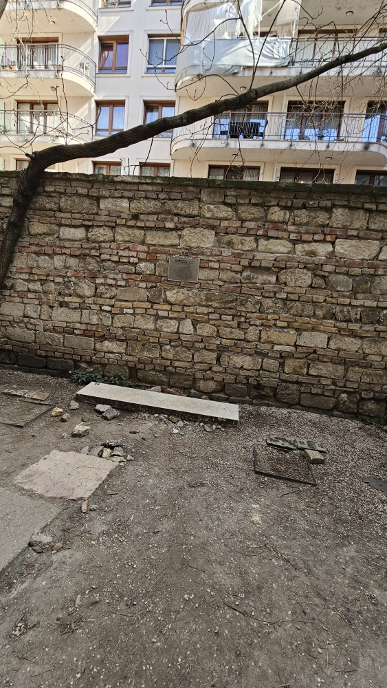 Ghetto Memorial Wall Budapest #4
