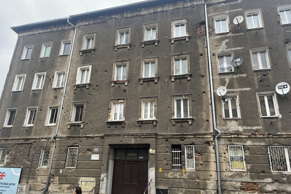 Kogel en Granaatinslagen Ustronie 11 Wroclaw #1