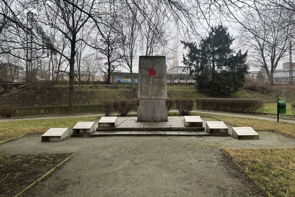 Monument Vermoorde Gevangenen Kleczkowski Gevangenis #1