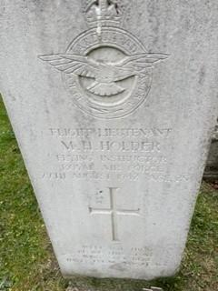 Commonwealth War Graves St Saviour Churchyard #2