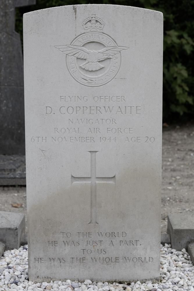 Commonwealth War Graves Odiliapeel #5