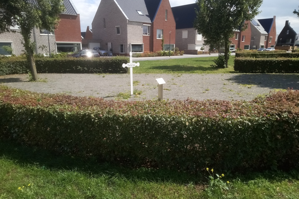 Gedenkteken 'Het Witte Kruisje' #2