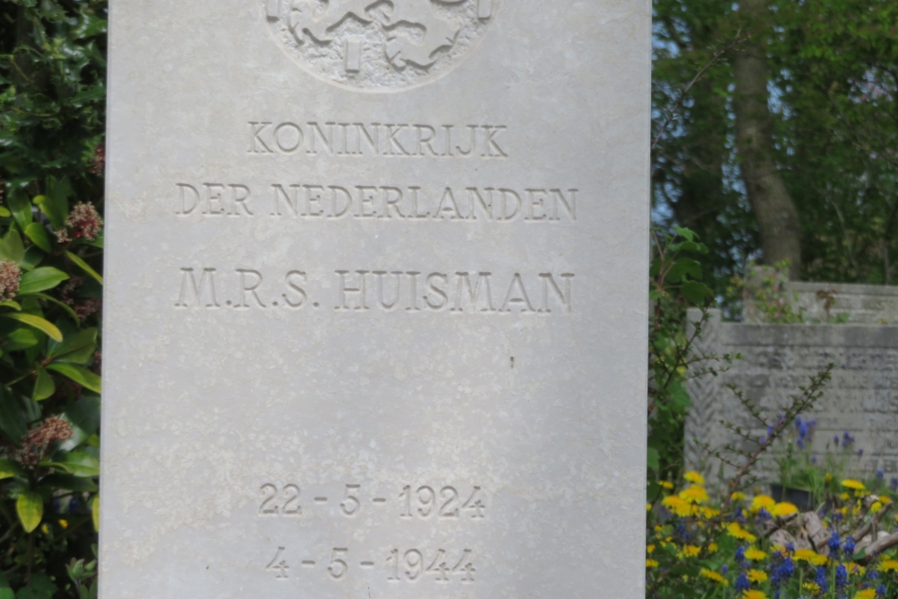 Nederlands Oorlogsgraf Hellevoetsluis #5