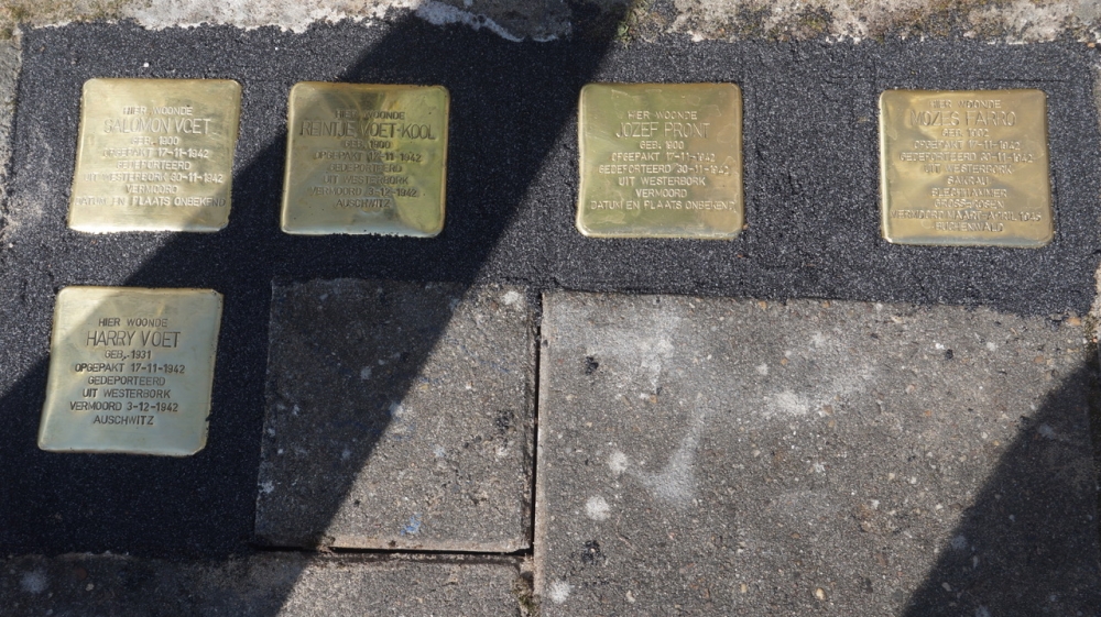 Stumbling Stones Pontanusstraat 42 #1