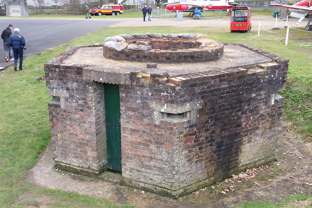 Engelse Bunker Brooklands #1