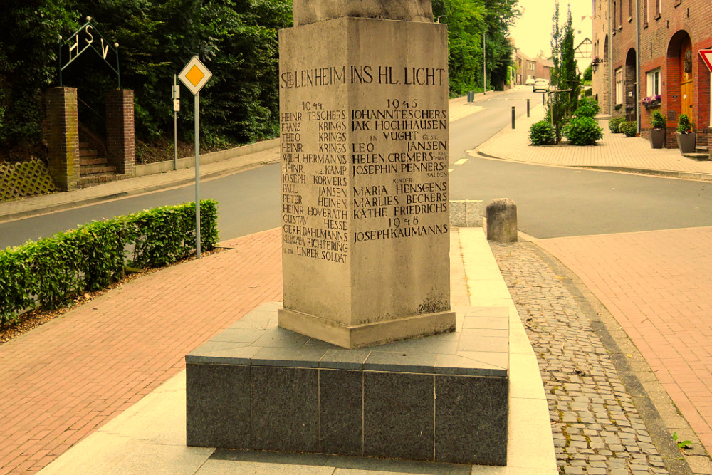 Oorlogsmonument Hillensberg #3