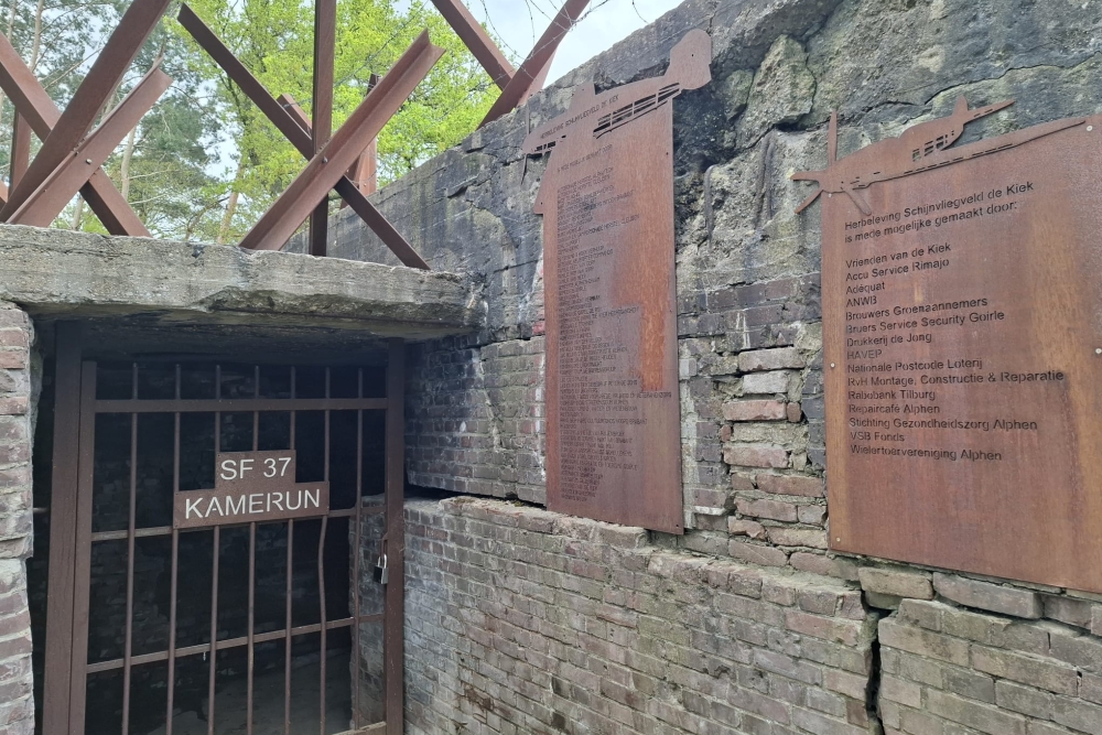 Duitse Bunker en Schijnvliegveld 'De KIek' Riel #6
