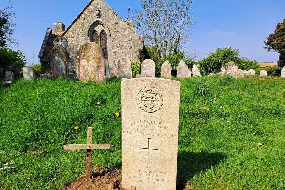 Commonwealth War Graves St James Churchyard #5