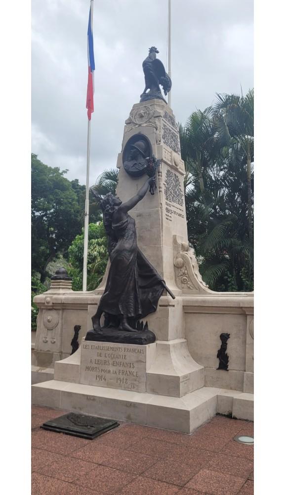 Oorlogsmonument Papeete #4