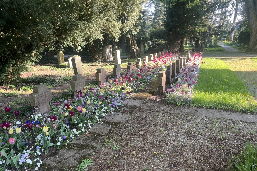 Duitse Oorlogsgraven Oude Kerkhof Sindelfingen #1