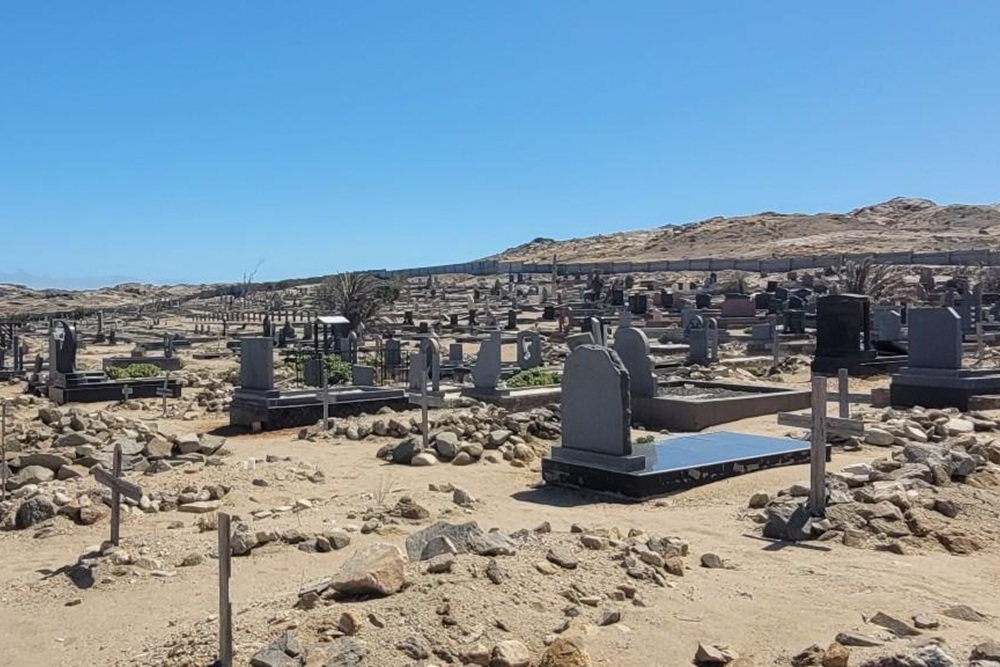 Commonwealth War Graves Luderitz Municipal Cemetery