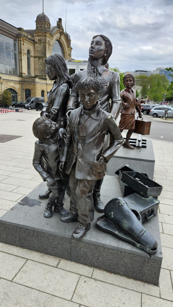 Monument Kindertransporten Hamburg #1