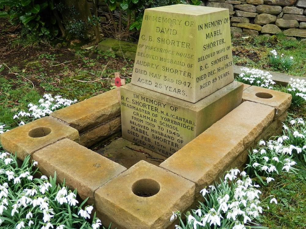 Commonwealth War Grave Bainbridge Cemetery #1