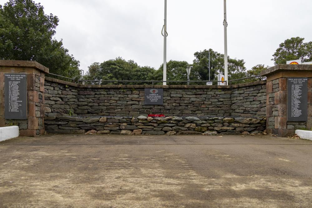 Oorlogsmonument Millom #3