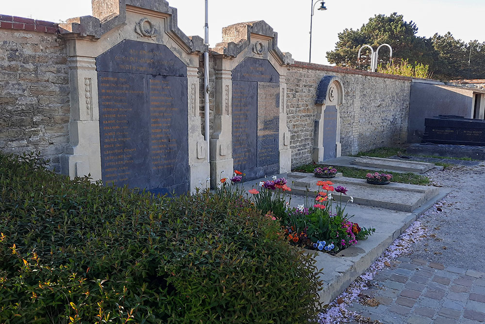 Monument Begraafplaats Saint-Aubin-sur-Mer #2