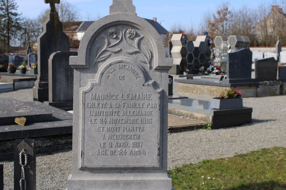 Belgische Oorlogsgraven Montbliart #4