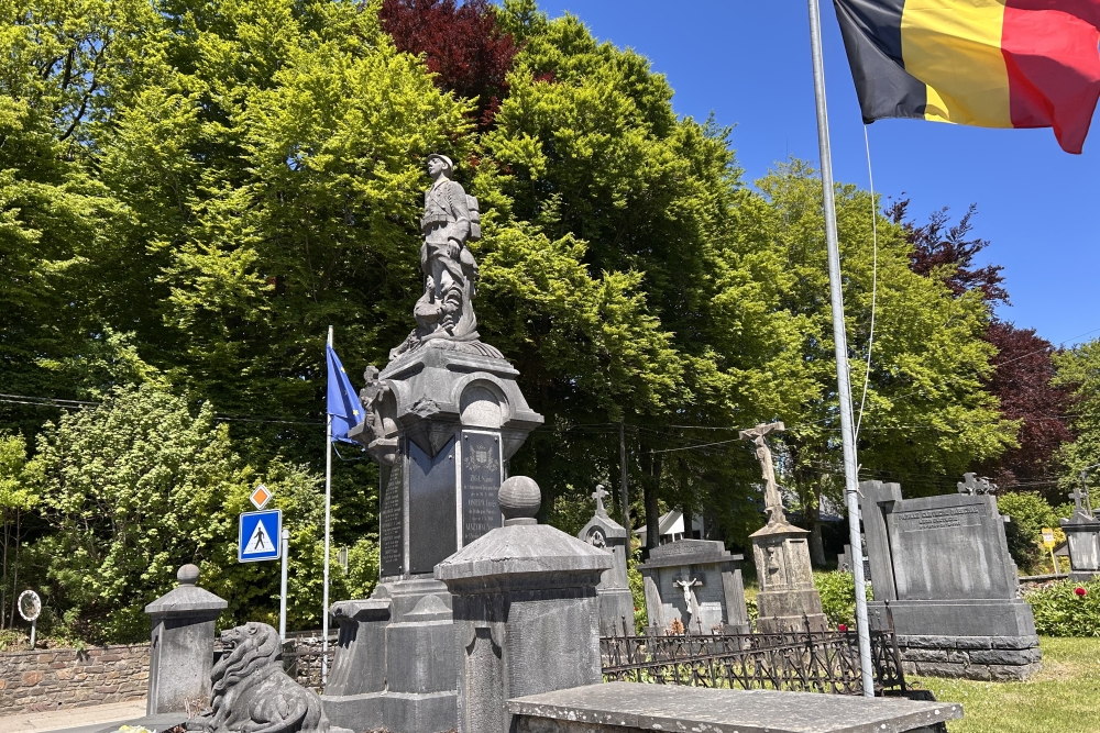 Oorlogsmonument Gouvy #4