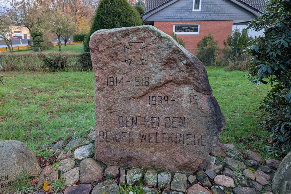 War Memorial Kirchseelte #2