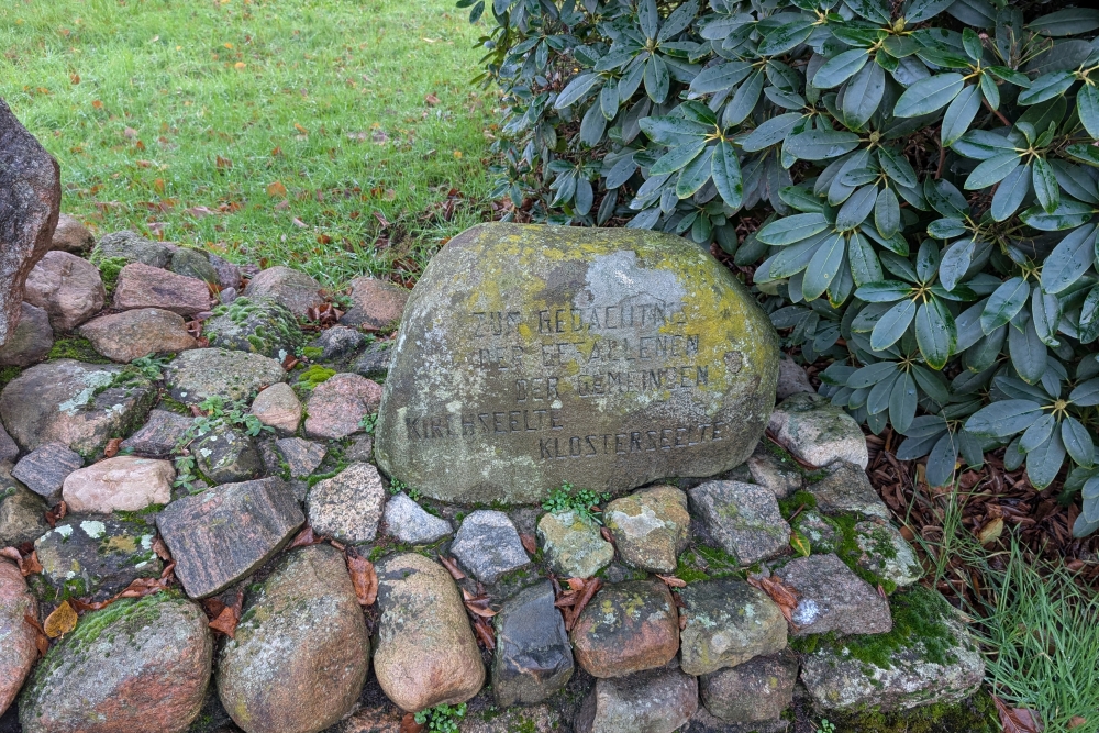 War Memorial Kirchseelte #5