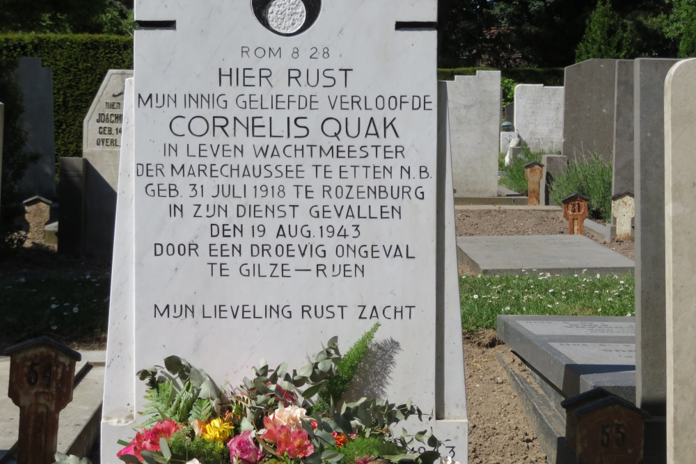 Flightmission 85 Aug 1943 Rozenburg #3