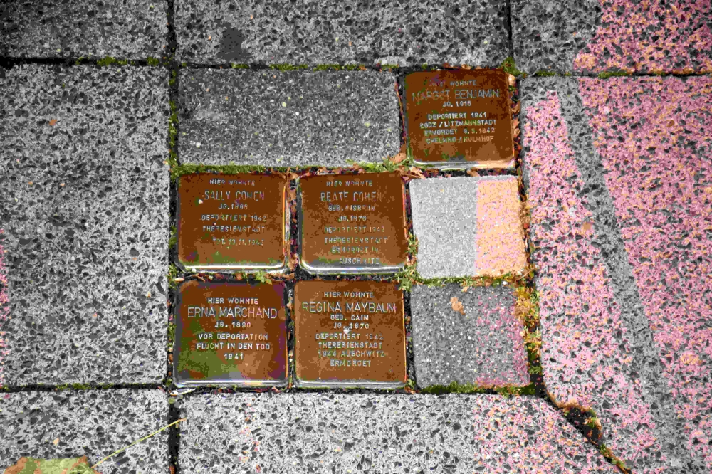 Stumbling Stones Wilhelm-Schuy-Straße 4 (formerly Villenstraße 18)