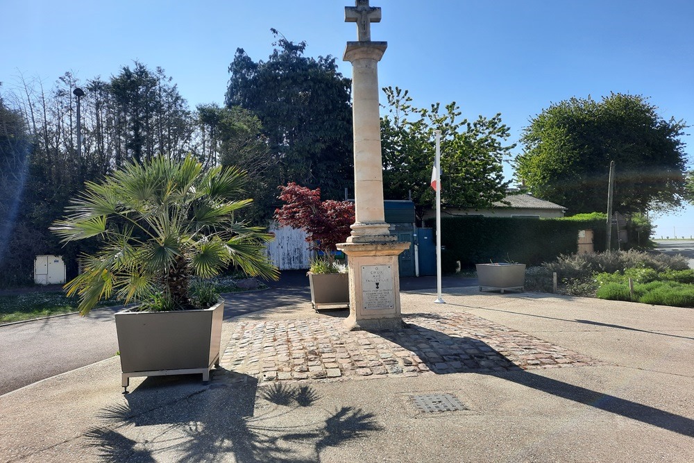 War Memorial Tailleville #2