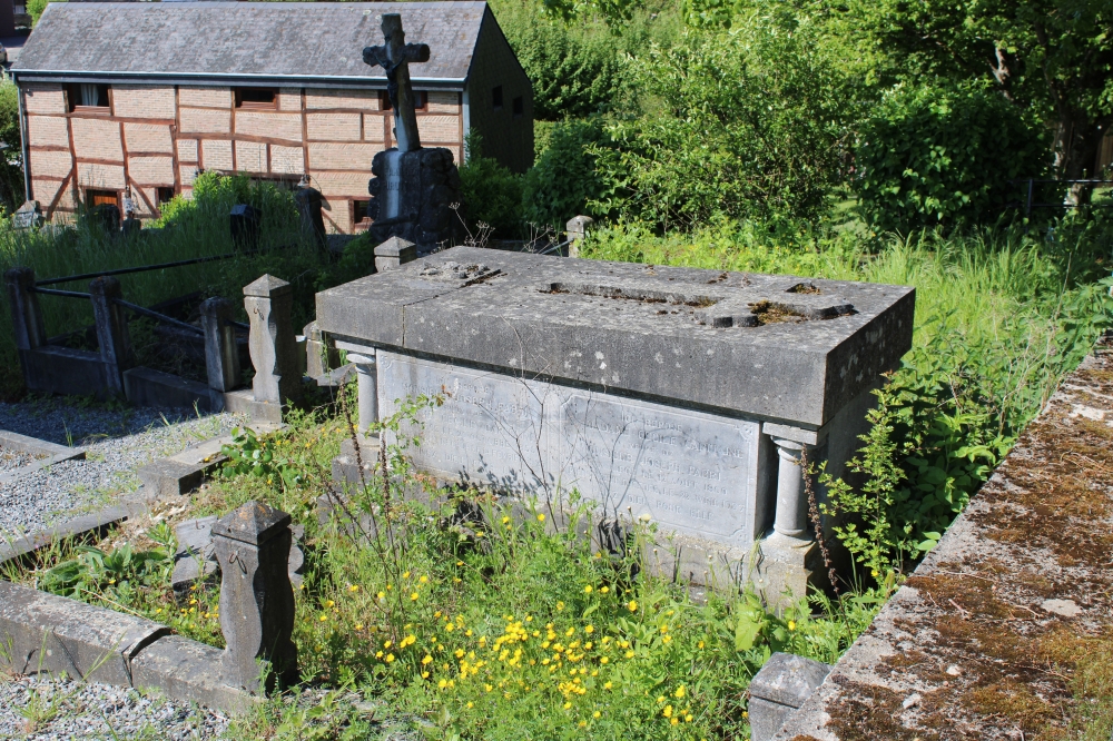Belgian War Graves Grand-Enneille #3