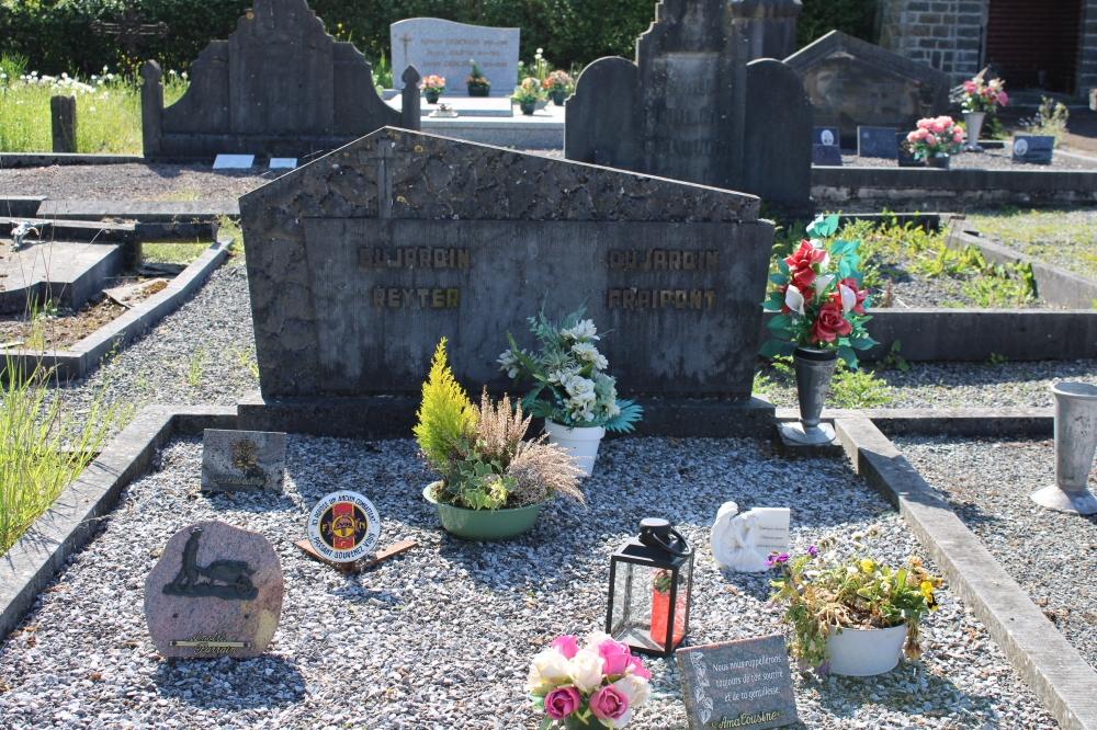 Belgian Graves Veterans Grandhan #5