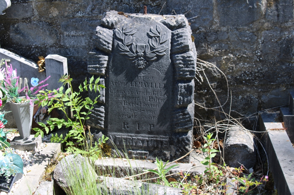 Belgisch Oorlogsgraf Petite-Somme #2