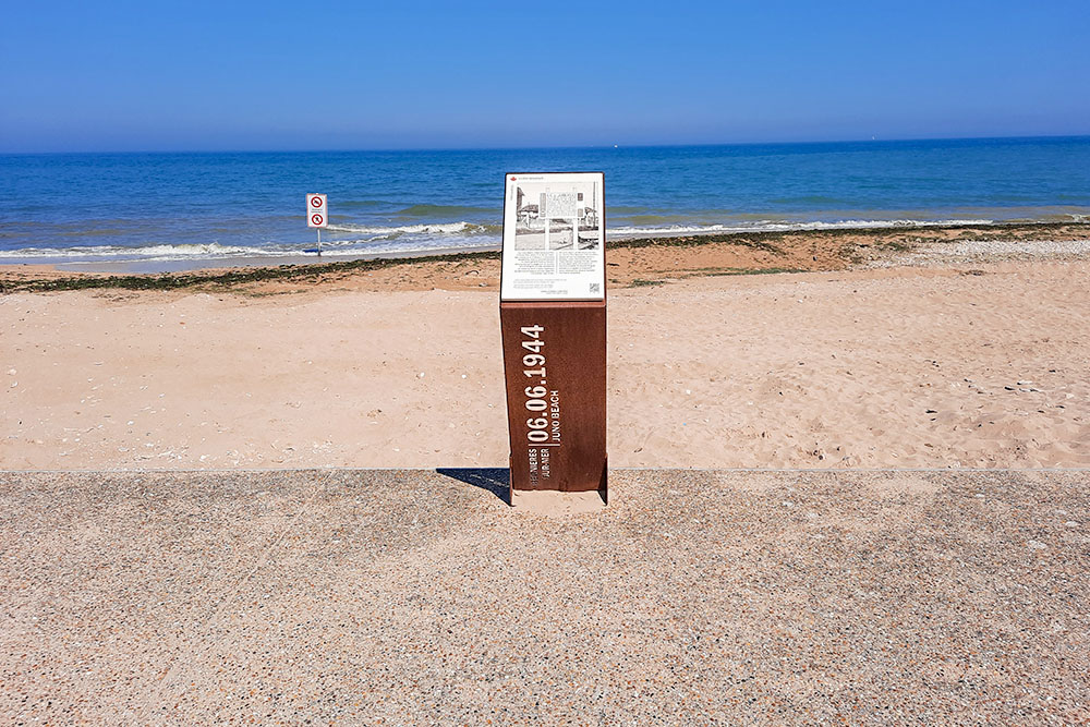 Juno Beach Logistiek Hub #1