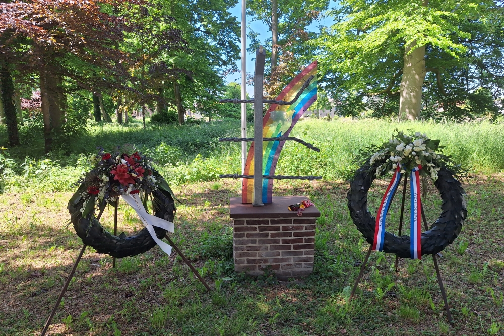 Monument ‘Nova & Vetera’ Asperen #1