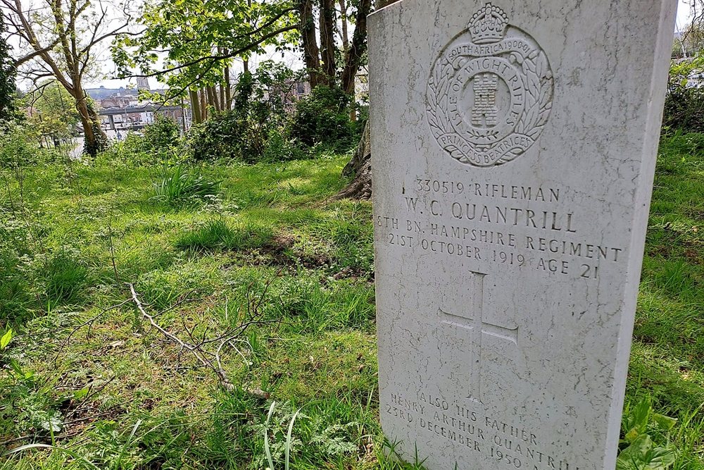 Commonwealth War Graves Newport Cemetery #5