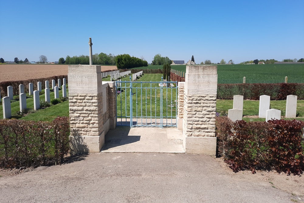 Commonwealth War Cemetery Secqueville-en-Bessin