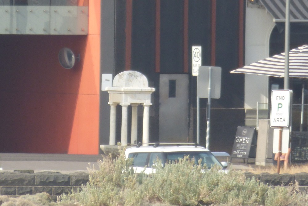 Oorlogsmonument Port Melbourne #1