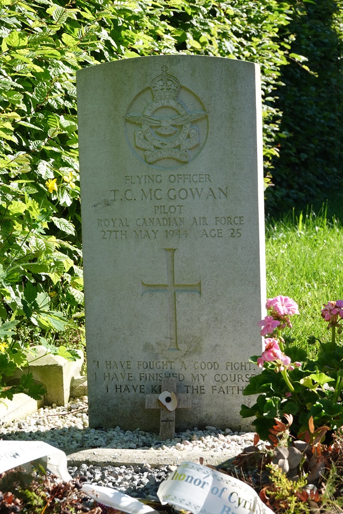 Oorlogsgraven van het Gemenebest Hupperdange #2