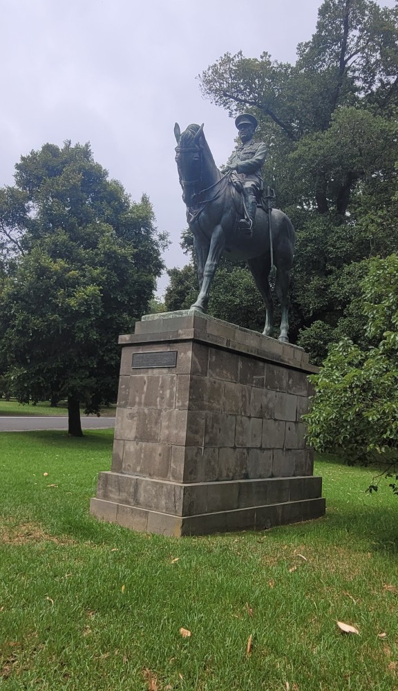 Monument General Monash #5