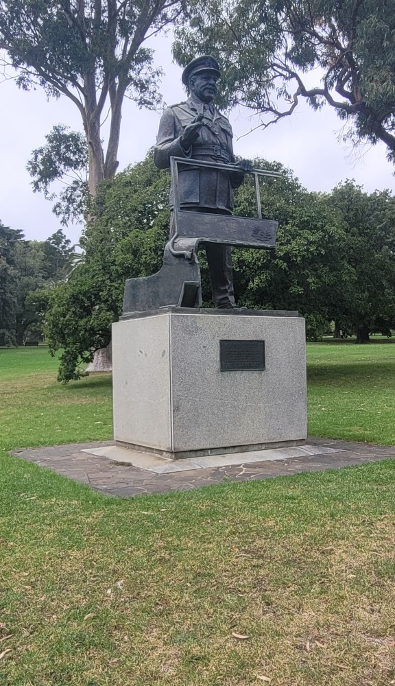 Monument Field Marshal Blamey #4