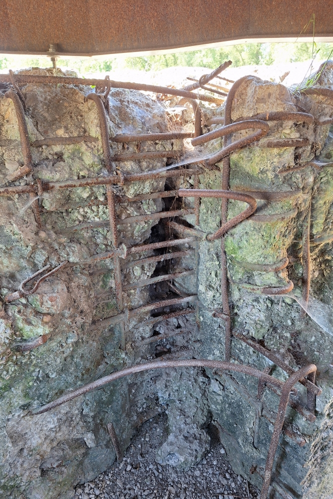 Remains G-Casemate Meerdijk #3