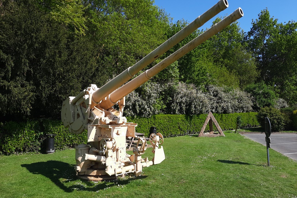 Anti-Aircraft Gun Bayeux