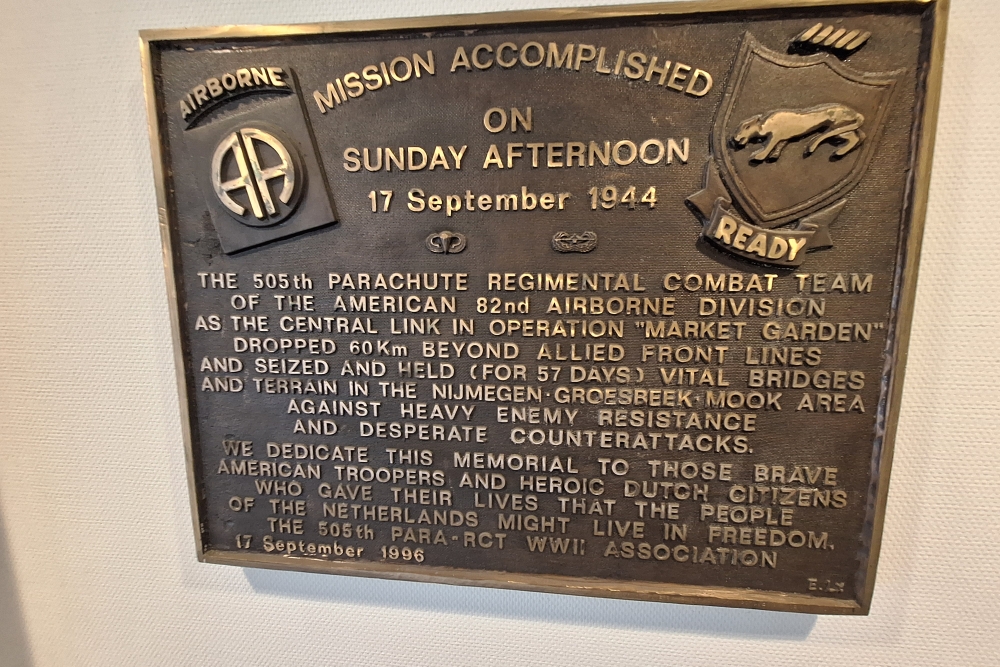 Gedenkteken 82nd Airborne #1