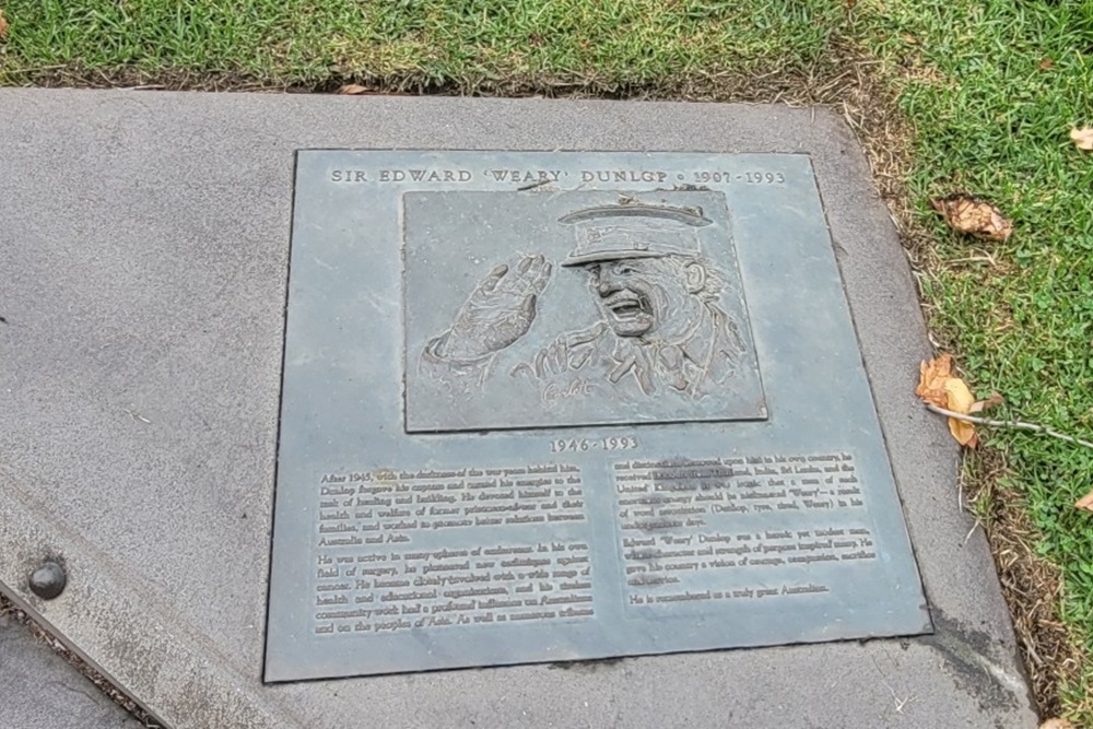 Memorial Sir Ernest Edward 