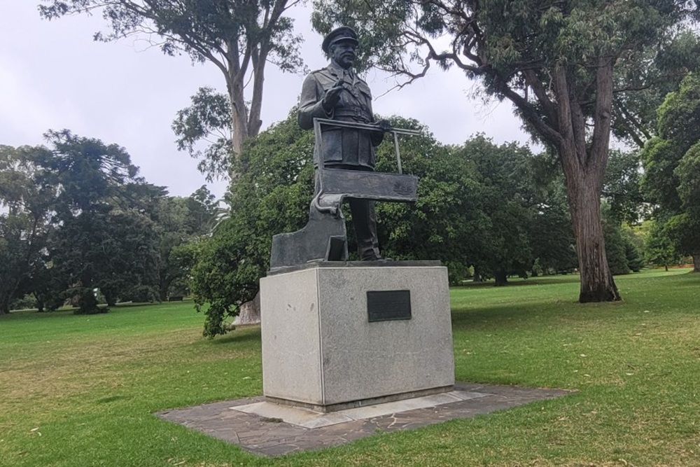 Monument Field Marshal Blamey #2