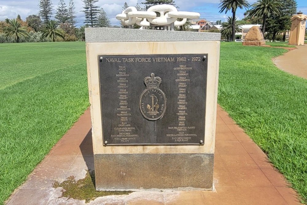 Monument Royal Australian Navy in Vietnam #2