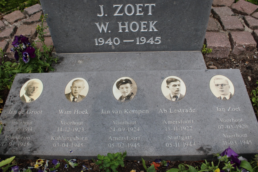 Monument Gevallenen RK Kerk Bartholomeus Voorhout #3
