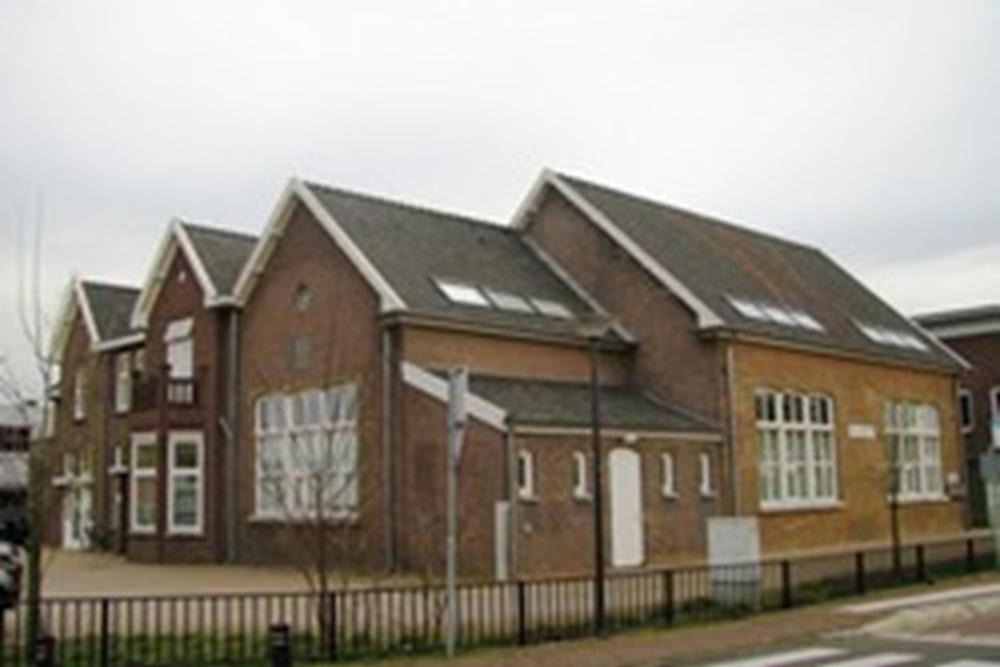Voormalige School Overasselt #1