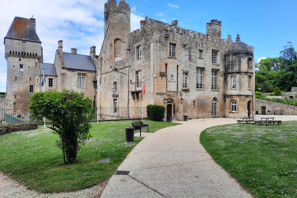 Kasteel van Creully #1